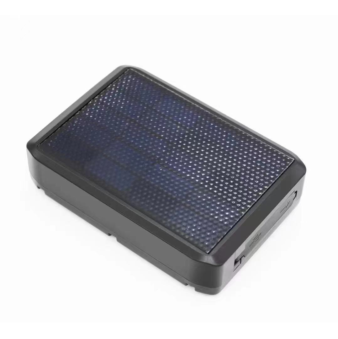 GT10B 4G Solar power GPS tracker with strong magnet - 副本